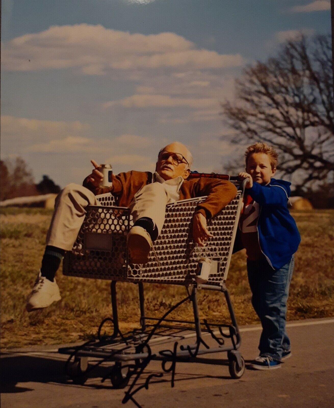 Johnny Knoxville signed 8x10