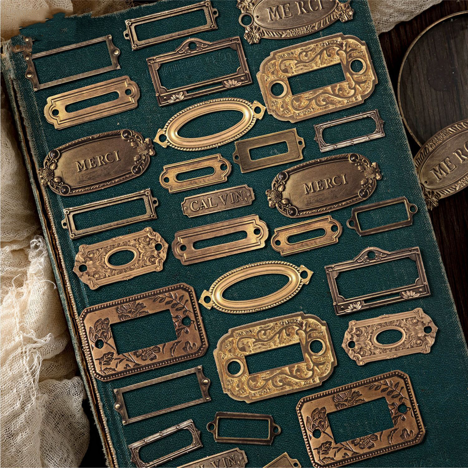 스티커 - 레트로 아카이브 시리즈 빈티지 홀로우 보더 라벨