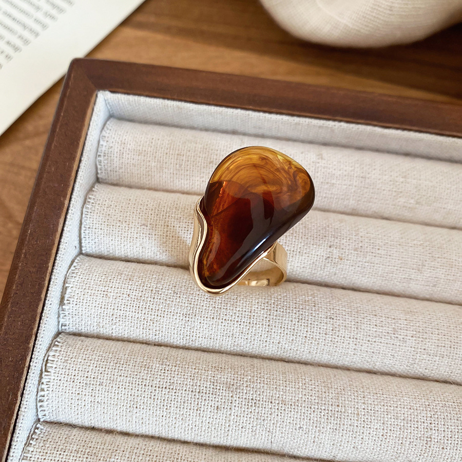 European and American style resin oval open ring niche and high-end index finger ring unique fashionable and versatile women's jewelry