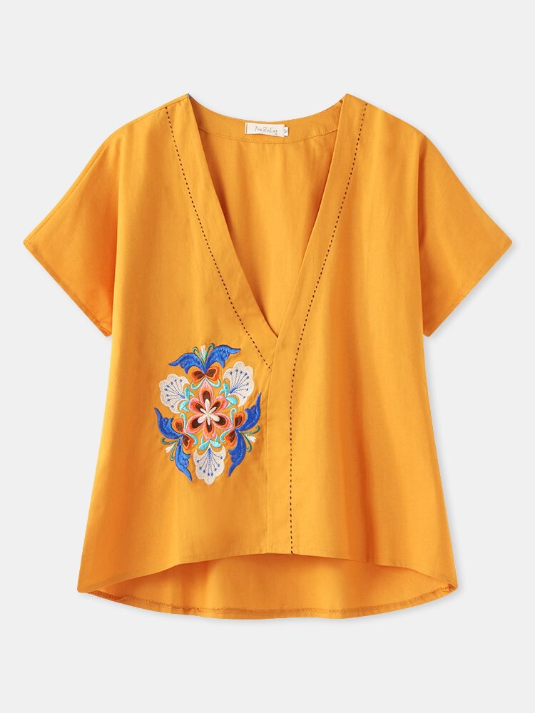 Women Ethnic Calico Embroidered V neck Short Sleeve Loose Vintage T Shirt P1815451