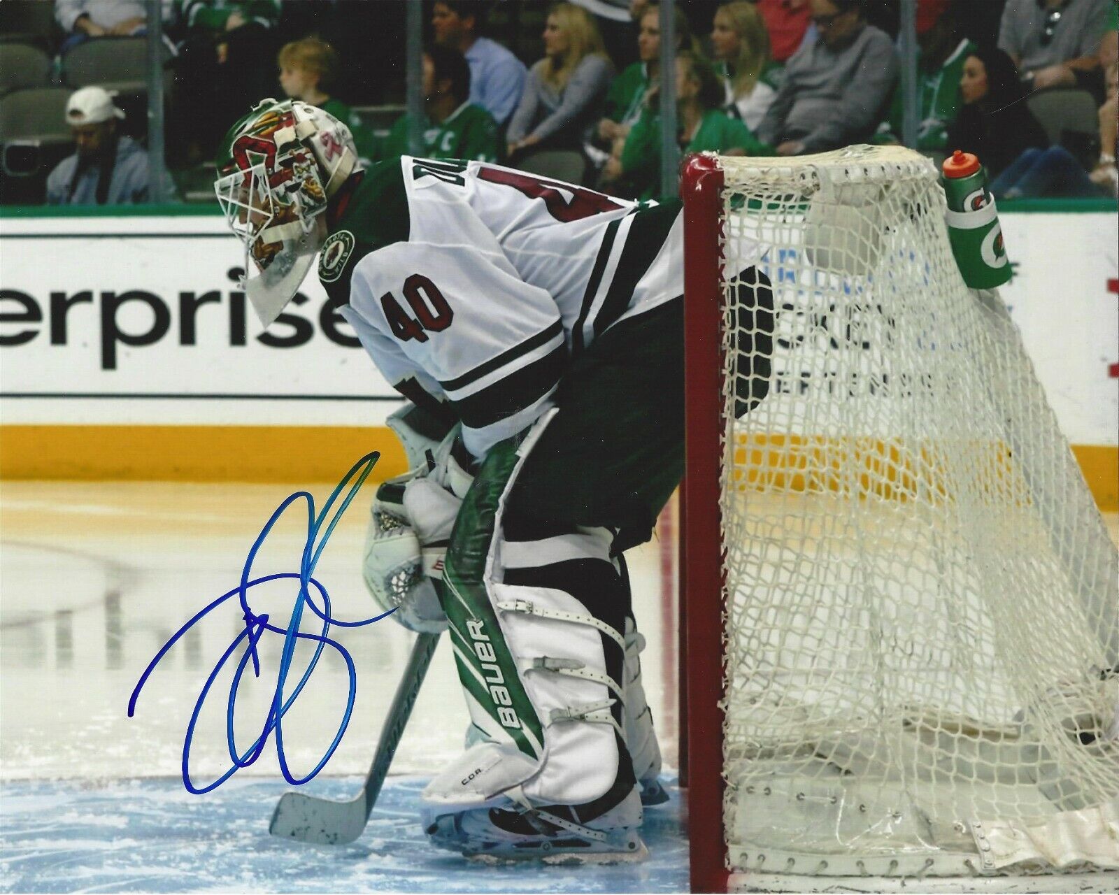 Devan Dubnyk Autographed 8x10 Minnesota WildB101