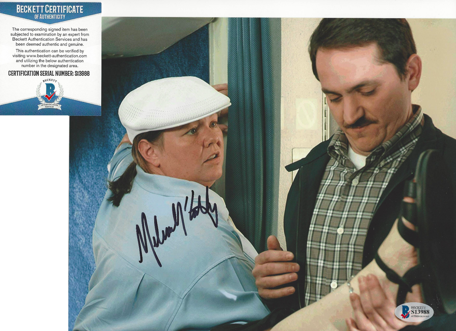 MELISSA MCCARTHY SIGNED BRIDESMAIDS MOVIE 8x10 Photo Poster painting ACTRESS BECKETT COA BAS