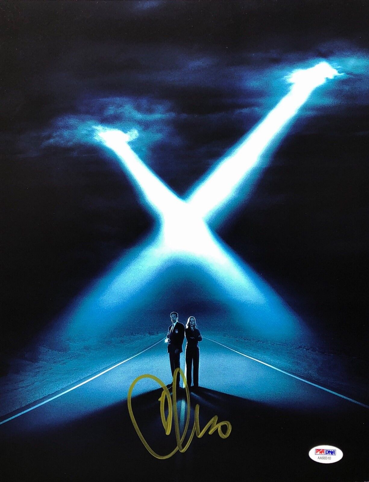 Chris Carter Signed 'X-Files' 11x14 Photo Poster painting PSA AA66510