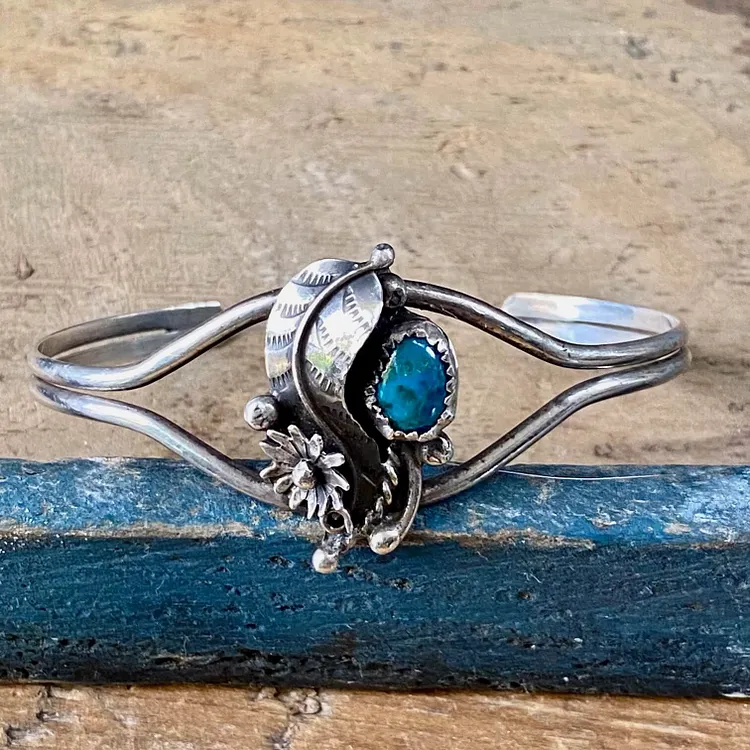 Navajo Sterling Silver Bracelet with Deep Blue Turquoise