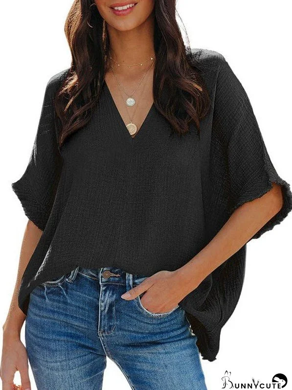 Women'S V-Neck Five-Quarter Sleeve Cotton T-Shirt With Raw Edge Hem