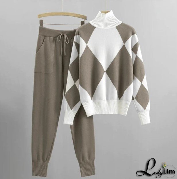 Chic and Versatile winter Pants