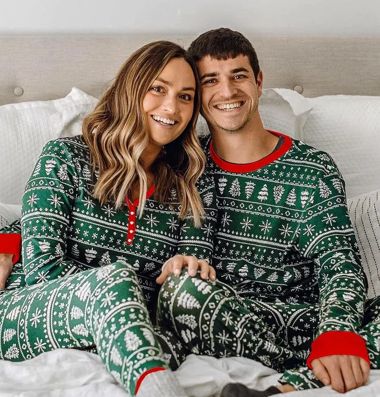 Christmas Tree Patterned Family Matching Pajamas Sets