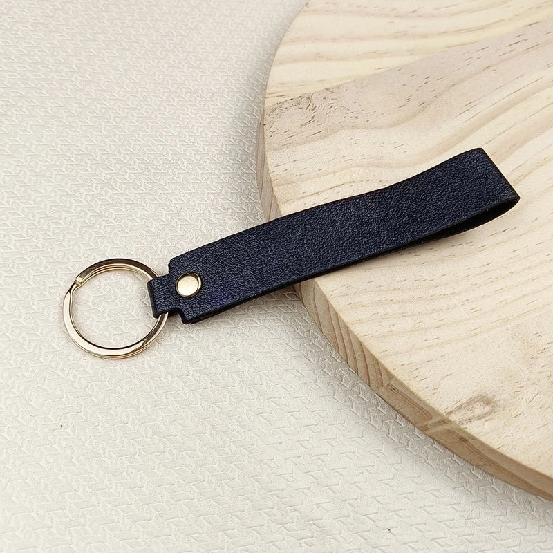Solid Color Leather Key Chain Hand Rope Bag Pendant Doll Lanyard Fashion Couple Car Key Chain Accessories