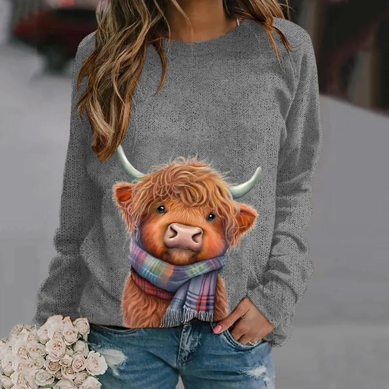Women's Highland Cow Print Crew Neck Sweatshirt