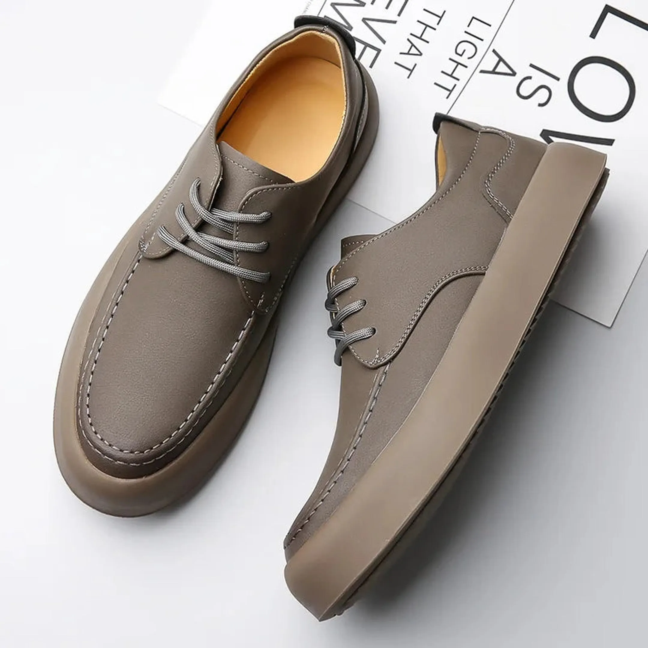Men's Leather Trainers &ndash; Cushioned Smart-Casual Everyday Shoes