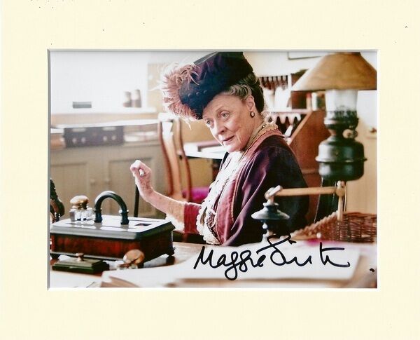 MAGGIE SMITH DOWNTON ABBEY DOWAGER PP 8x10 MOUNTED SIGNED AUTOGRAPH Photo Poster painting