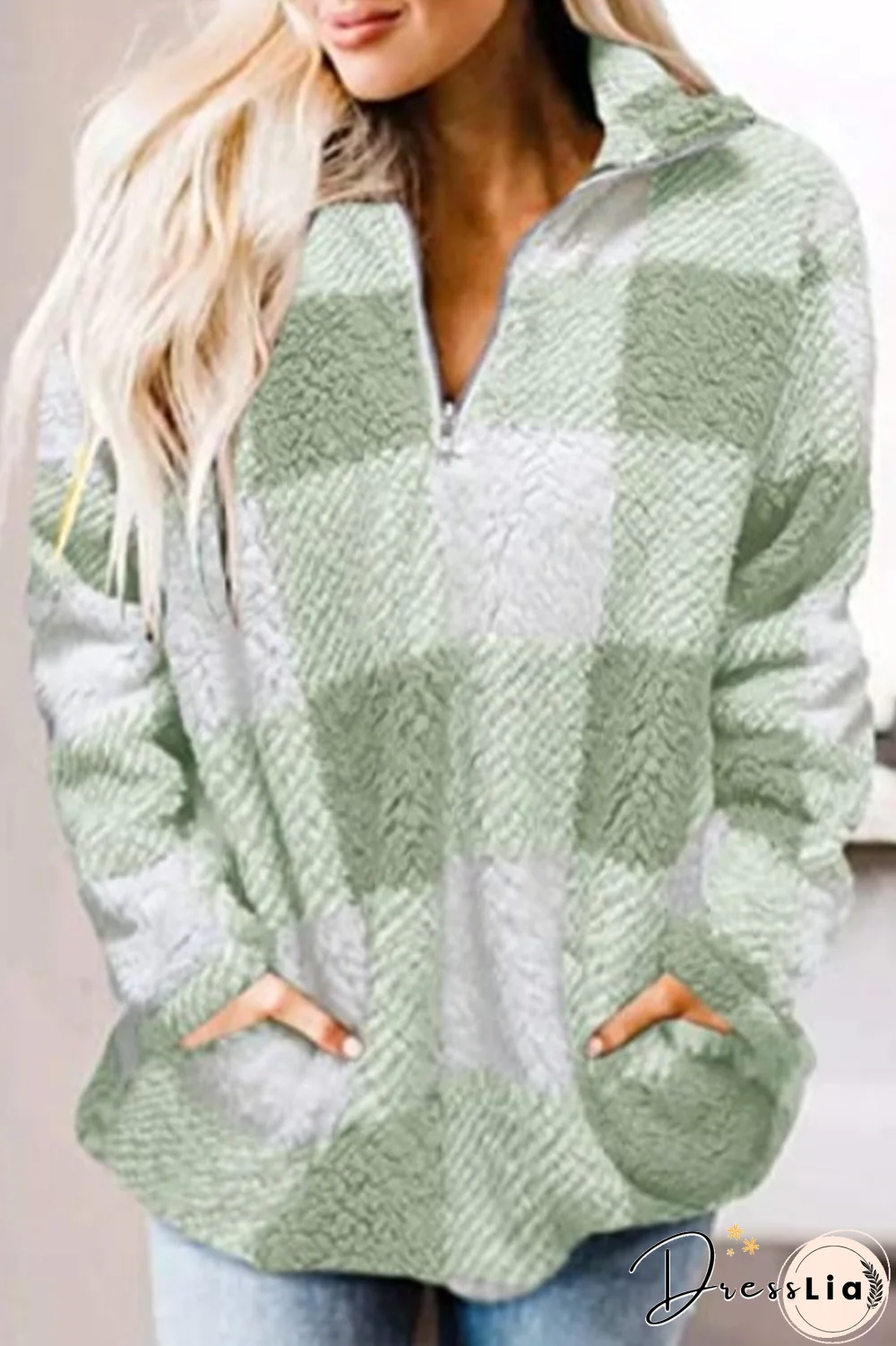 Cube Fluffy Double Pockets Sweatshirt