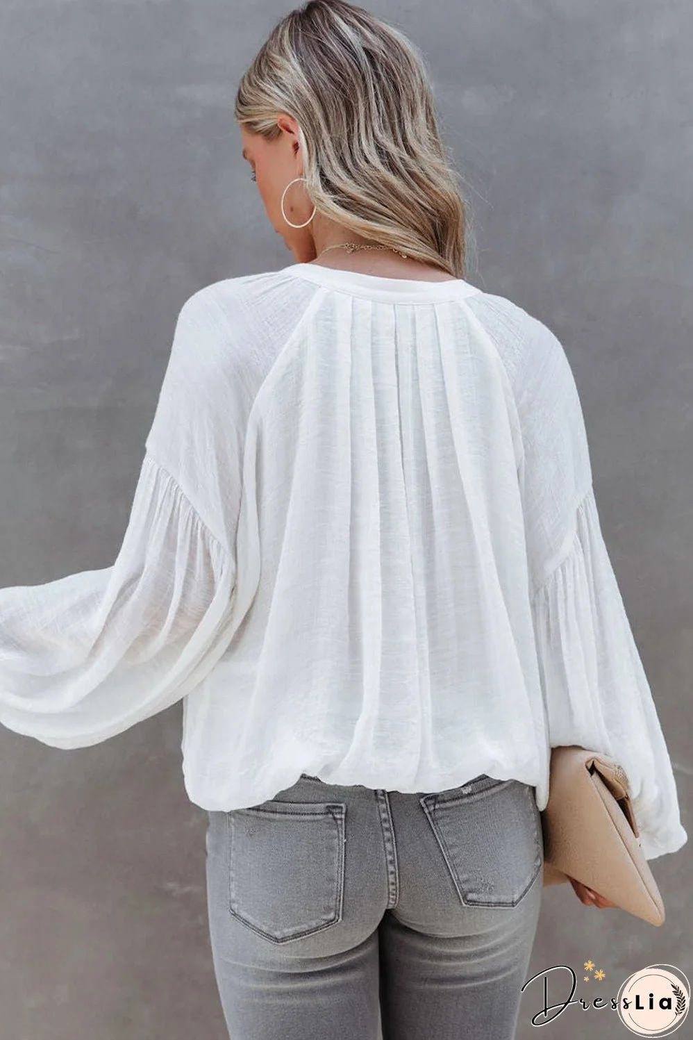 White V Neck Balloon Sleeve Shirt in Solid Color