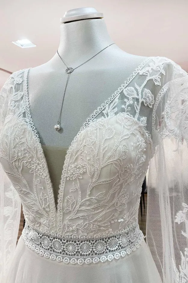 Classy A-Line Sweetheart Wedding Dress with Appliques Lace Sequins main image 1