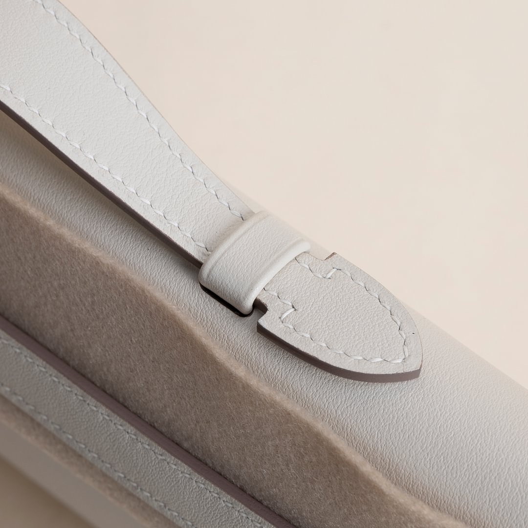 Kelly cut  Swift CC10 Craie GHW