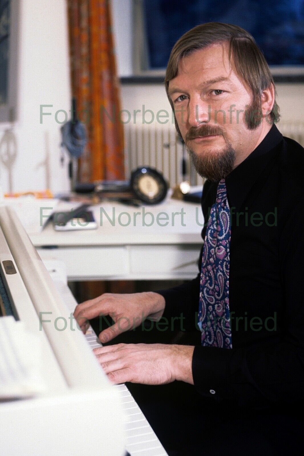 James Last - 20 X 30 CM Photo Poster painting Not Signed Without Autograph Nr 2-18