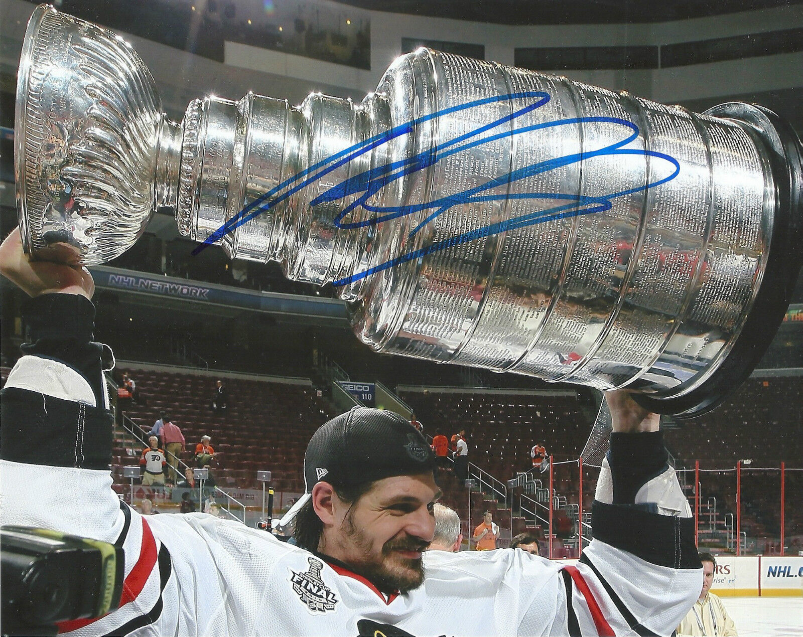 BRENT SOPEL 'CHICAGO BLACKHAWKS' SIGNED 2011 STANLEY CUP 8X10 PICTURE *COA 2