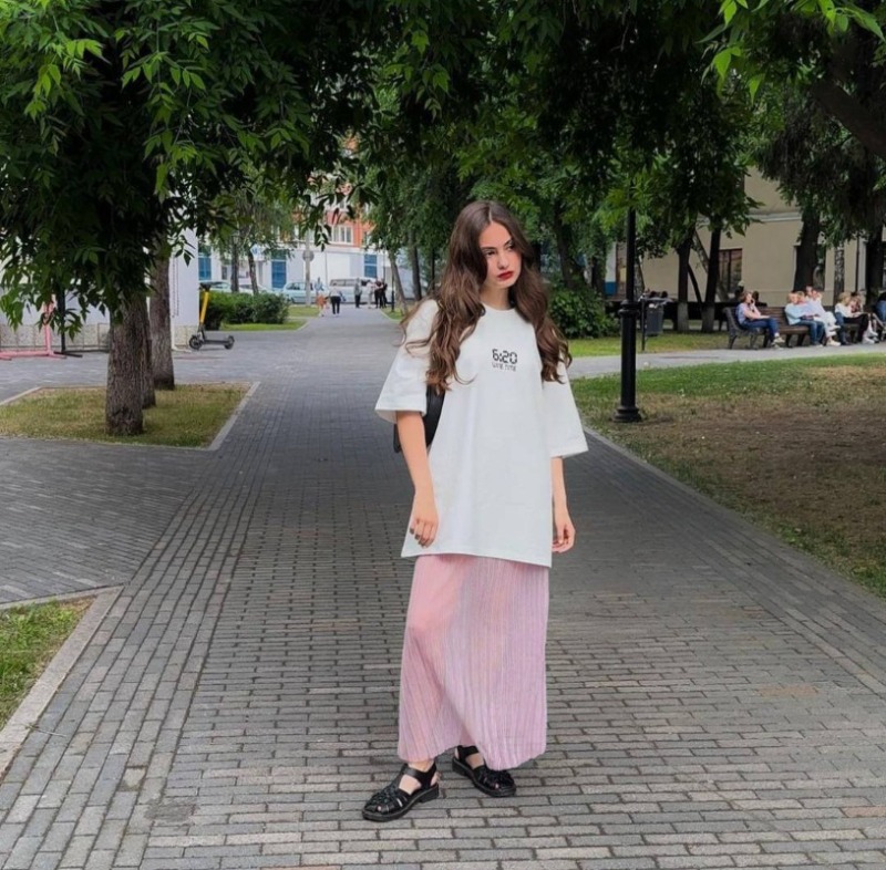 TARUXY See Through Long Skirt For Women High Waist Sexy Hollow Out Skirts Womens Club Fashion Party Hot Girls Faldas De Mujer 40 TARUXY See Through Long Skirt For Women High Waist Sexy Hollow Out Skirts Womens Club Fashion Party Hot Girls Faldas De Mujer