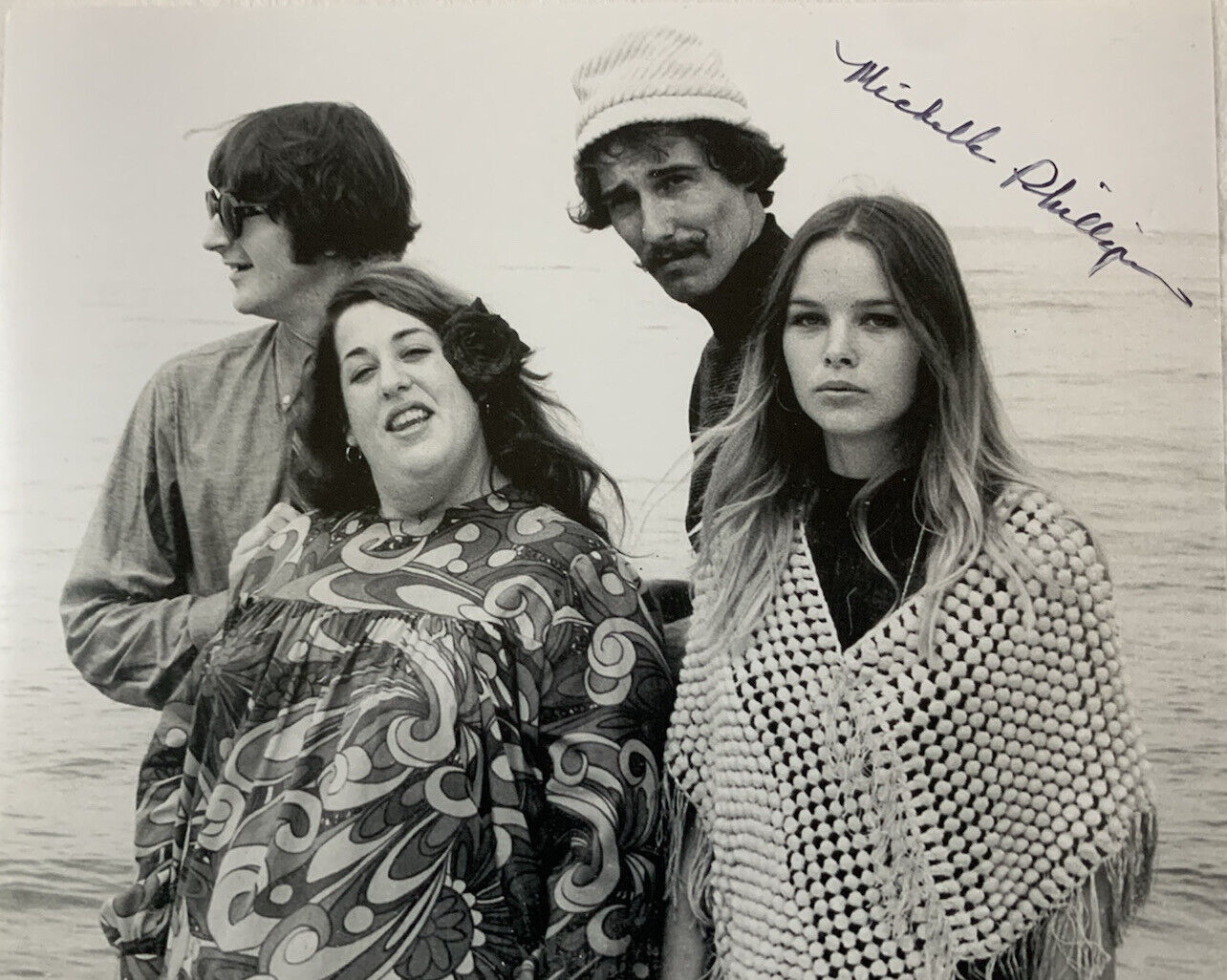 MICHELLE PHILLIPS HAND SIGNED 8x10 Photo Poster painting MAMAS AND THE PAPAS AUTOGRAPH RARE COA