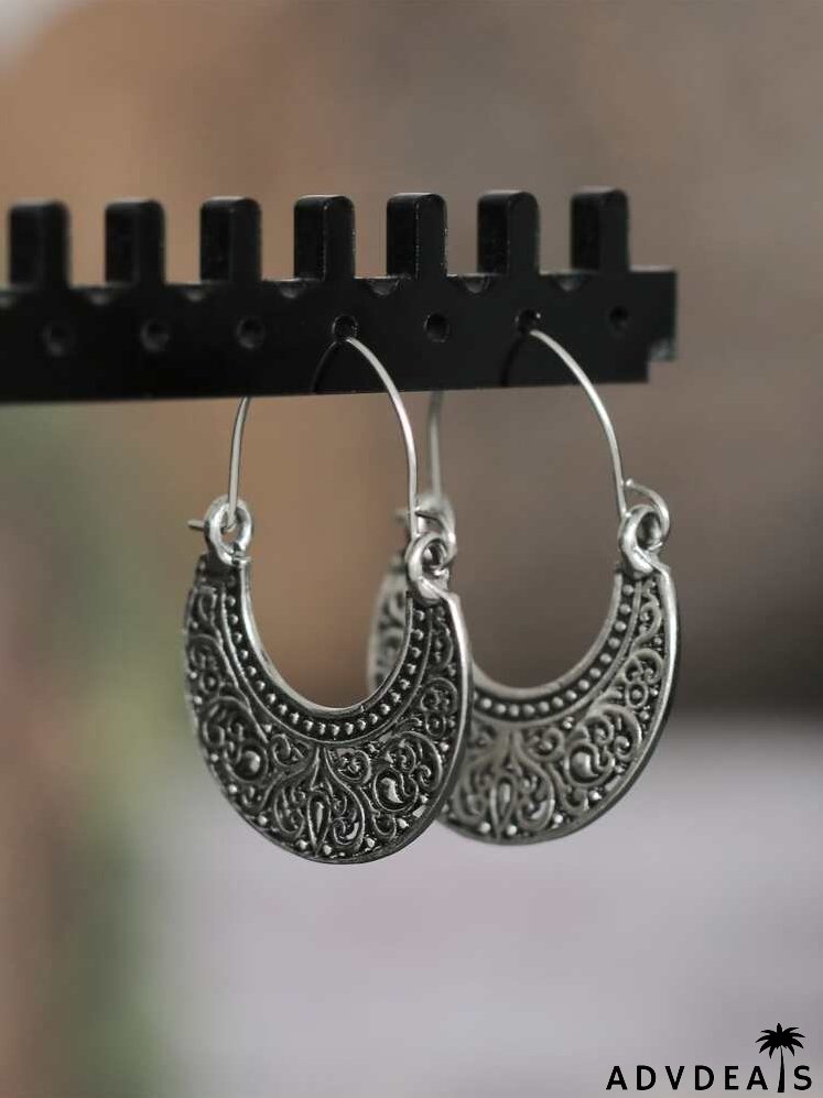 Hollow Out Hoop Earrings