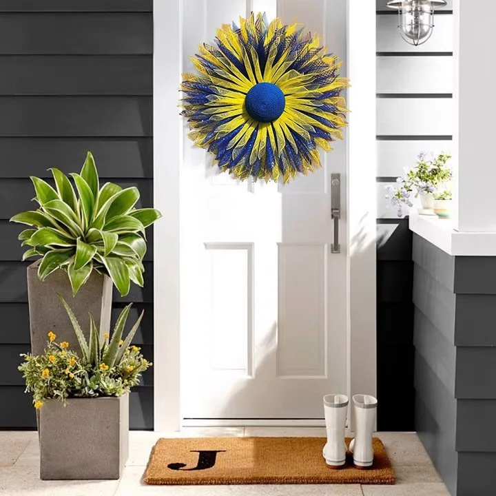 💙💛🌻Donation Wreath🌻