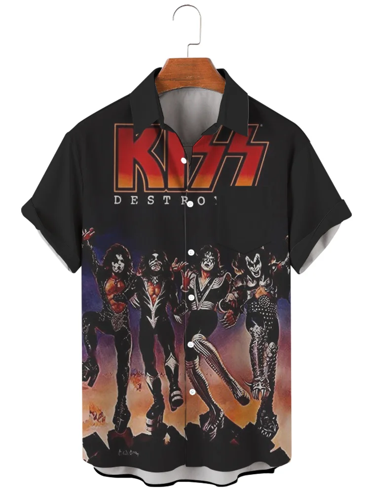 Teecade Teecade Kiss Art Print Shirt