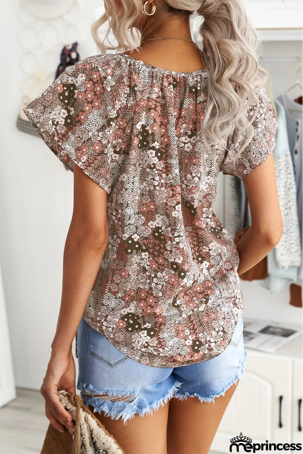 V-neck Short Sleeve Fashion Print Fantasy Fluttering Blouse