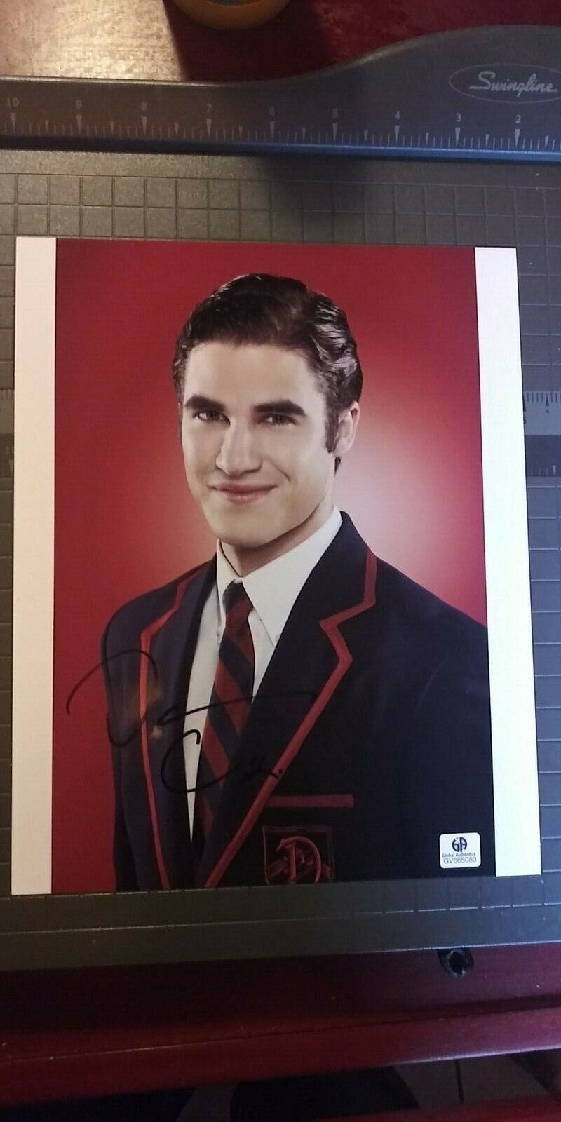 Darren Criss signed 8X10 COA GAI