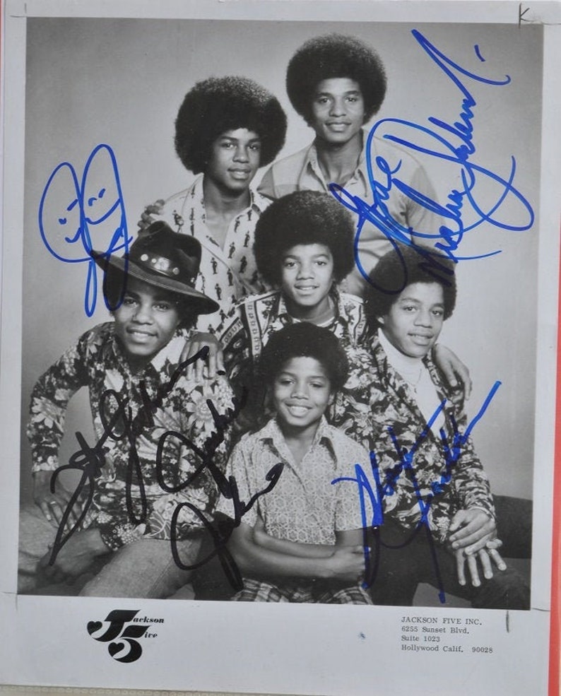 THE JACKSON 5 SIGNED Photo Poster painting X5 Michael Jackson, Jermaine Jackson, Tito, Marlon, Jackie wcoa