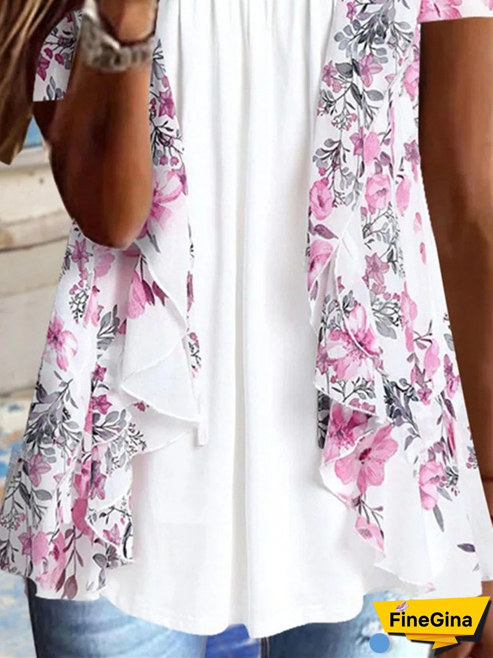 Women Short Sleeve U-neck Floral Printed Top