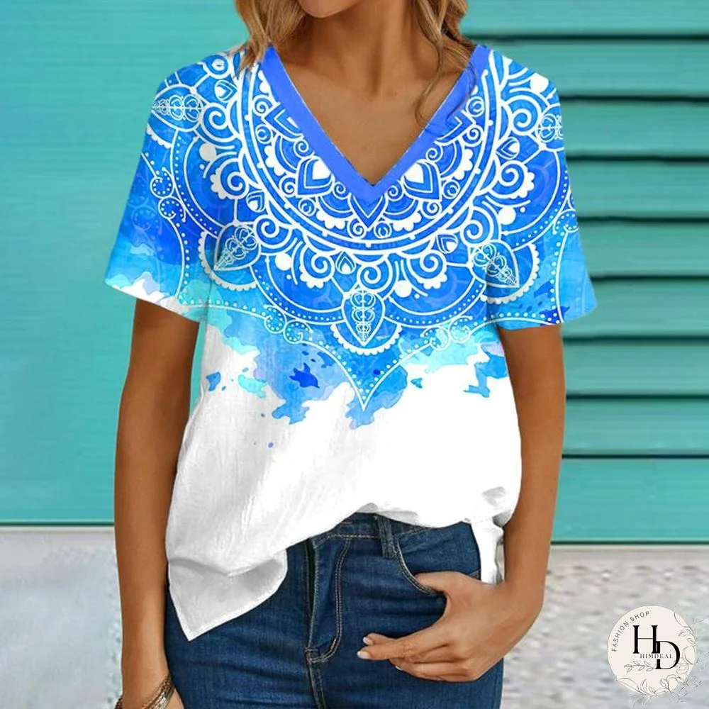 Ship in 24 hoursBlue Mandala Flower Graphic V-neck Casual Women's T-shirt