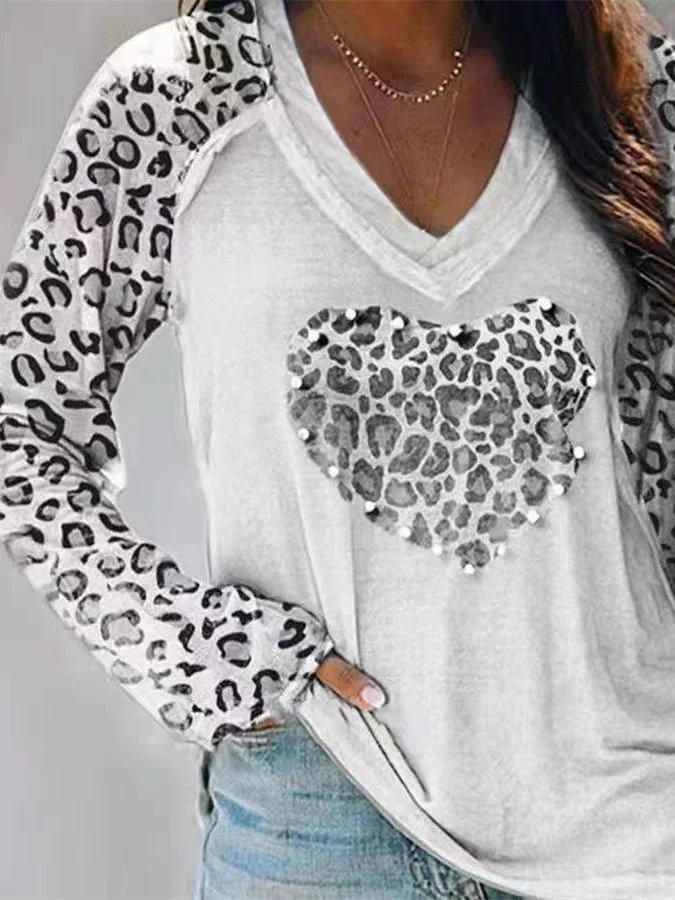 Women's Long Sleeve V-neck Graphic Printed Tops