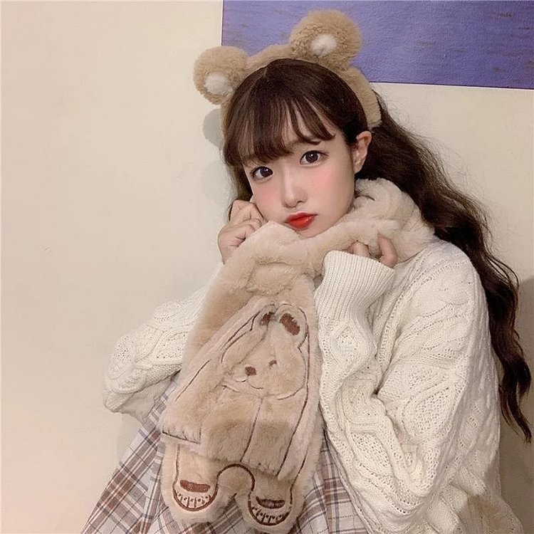 Cute Bear Embroidery Scarf