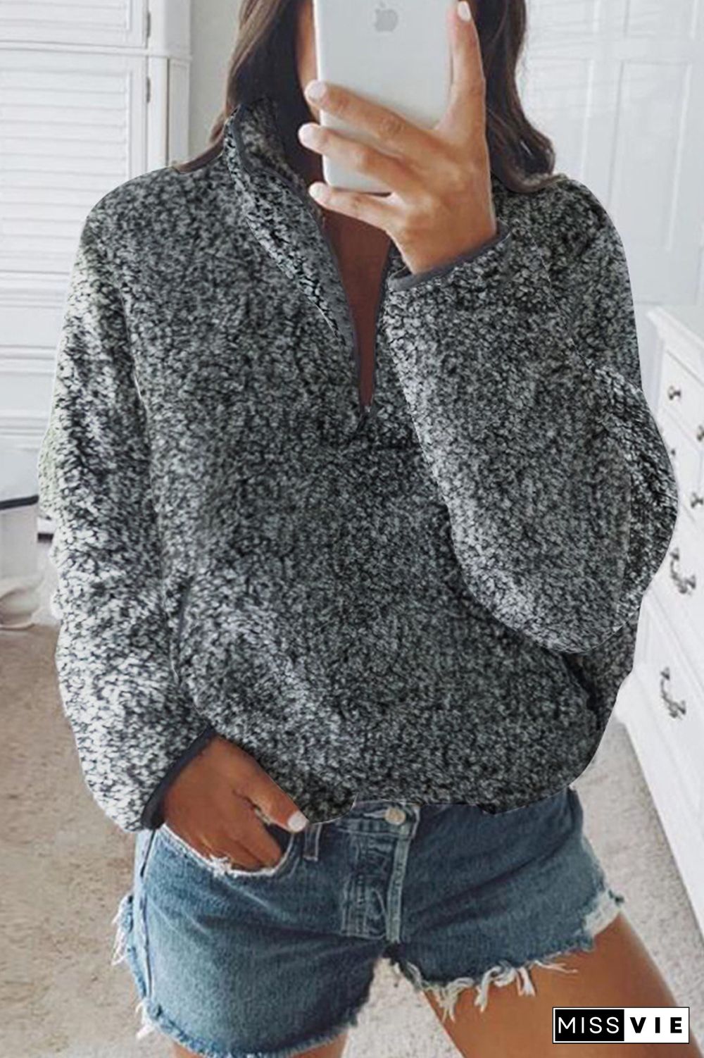 Double Pockets Zipper Plush Sweatshirt