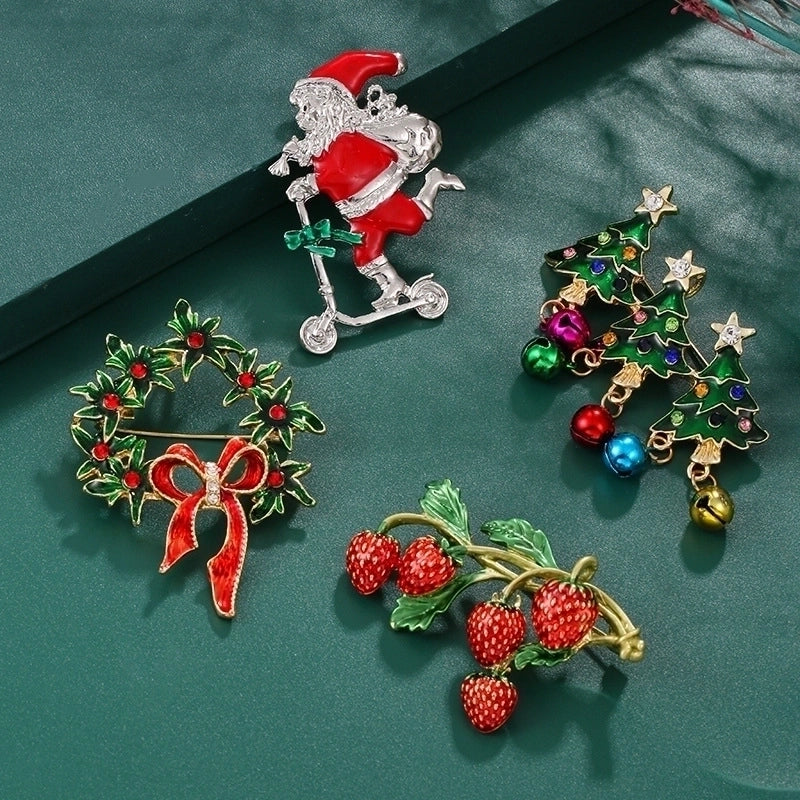 Cartoon Style Pin Christmas Tree Alloy Enamel Rhinestones Unisex Brooches
