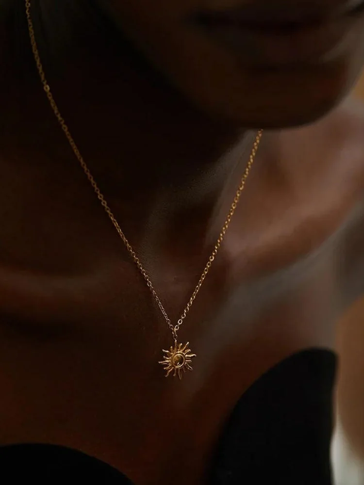 Brownm Sun Necklace
