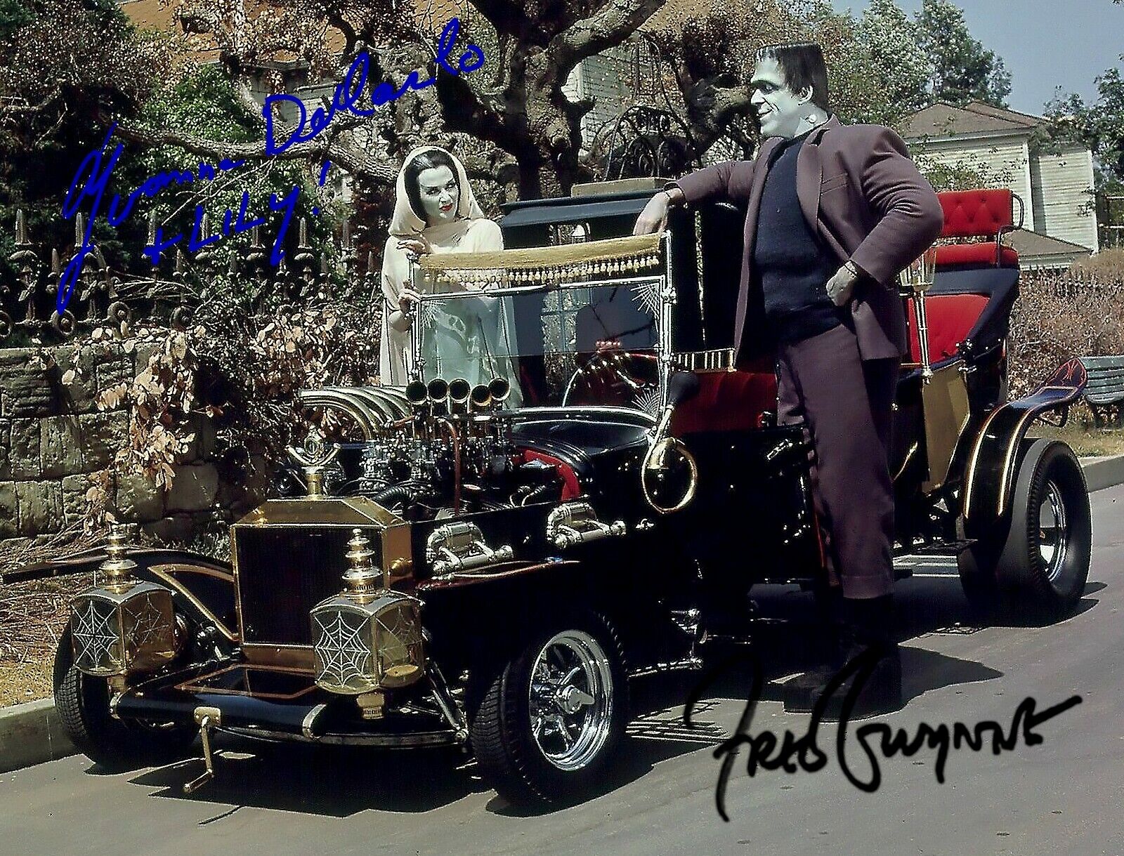 THE MUNSTERS KOACH YVONNE DE CARLO GWYNNE SIGNED AUTOGRAPH 8.5X11 Photo Poster painting REPRINT