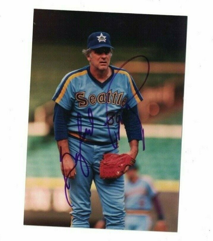 Gaylord Perry Seattle Mariners Signed Original 3x5 Baseball Photo Poster painting W/Our COA