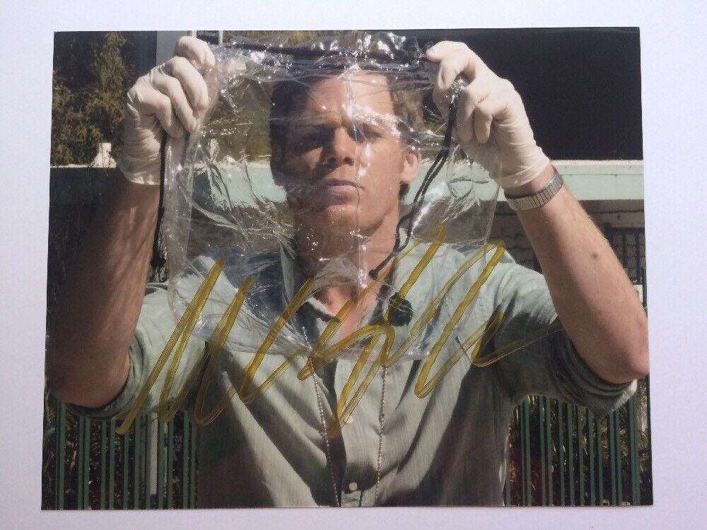 Michael C Hall Autographed Photo Poster painting Dexter Signed 8x10