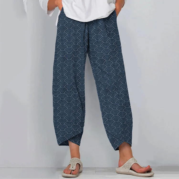 Comstylish Japanese Waves Art Cropped Casual Pants