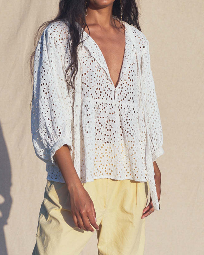 Embroidery Tie V Neck Puff Sleeve Top