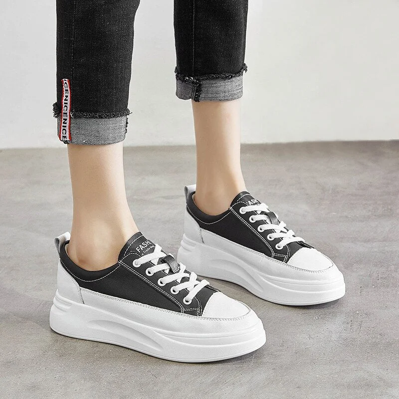 ZHR Genuine Leather Casual Shoes Women Sneakers Light White Sneaker Platform Med Heel Ladies Shoe Comfortable Vulcanized Shoe