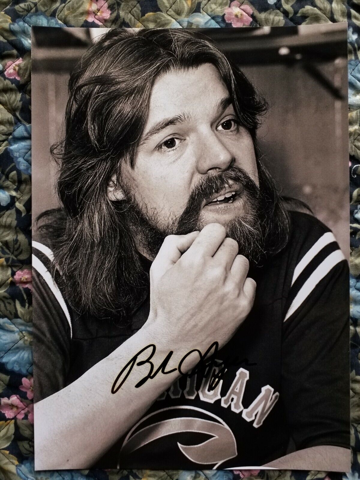 BOB SEGER Authentic Personally Autographed/Signed 8.2 x 11.5 Photo Poster painting Rare