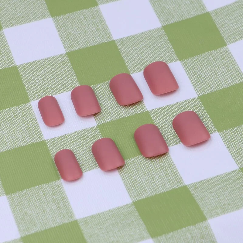 Soft Pink Purple Matte False Nail Light Lilac Color Frosted Women Fake Nail Short Square Top Finish Designs Finger Nail Art Tips-Nail Inspo