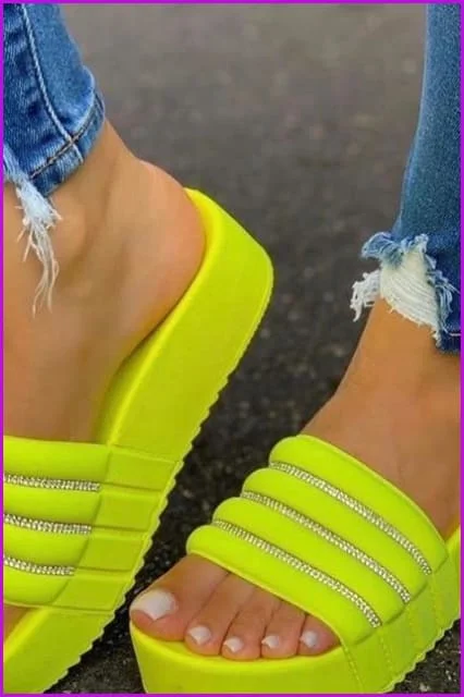 Casual Thick Platforms Slippers Beach Sandals F693