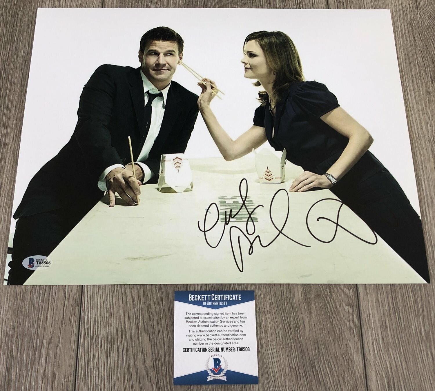 EMILY DESCHANEL & DAVID BOREANAZ SIGNED BONES 11x14 Photo Poster painting & BECKETT BAS COA