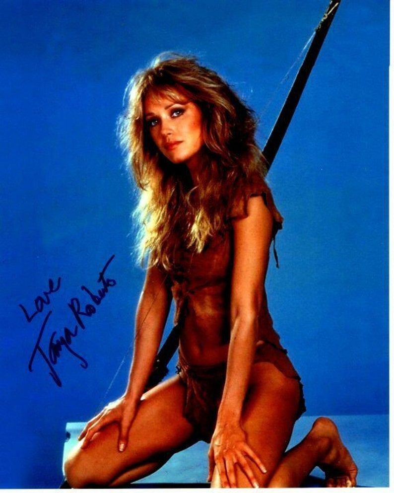 Tanya roberts signed autographed sheena Photo Poster painting