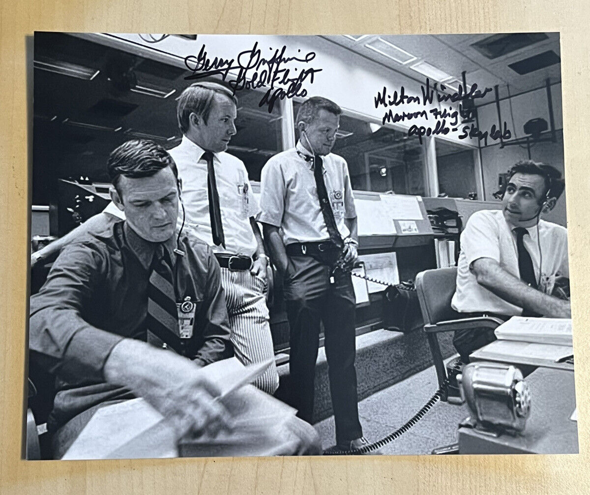 MILTON WINDLER & GERRY GRIFFIN SIGNED 8x10 Photo Poster painting NASA APOLLO 13 AUTOGRAPHED COA