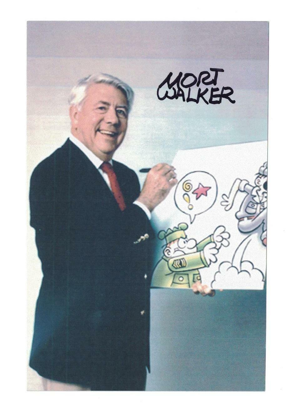 Mort Walker Signed Autographed 4 x 6 Photo Poster painting Comic Strip Writer Beetle Bailey