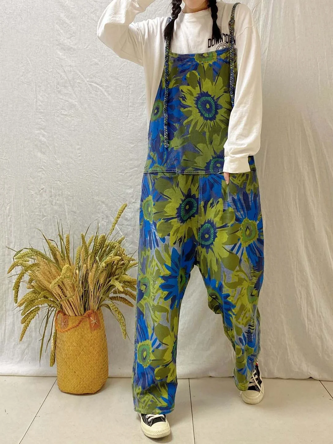 Women Half Sleeve V-neck Solid Color Dress